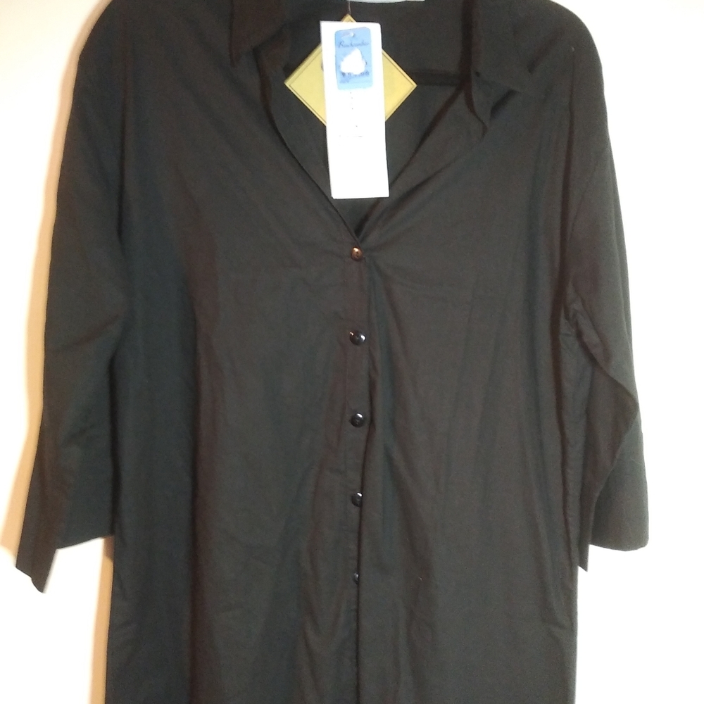 Tybee Island Size M black 3/4 sleeve blouse